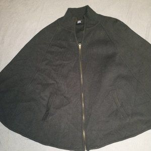 Saks Fifth Avenue Womens Zip Up Sweater Cape  Black Acrylic Knit Pockets